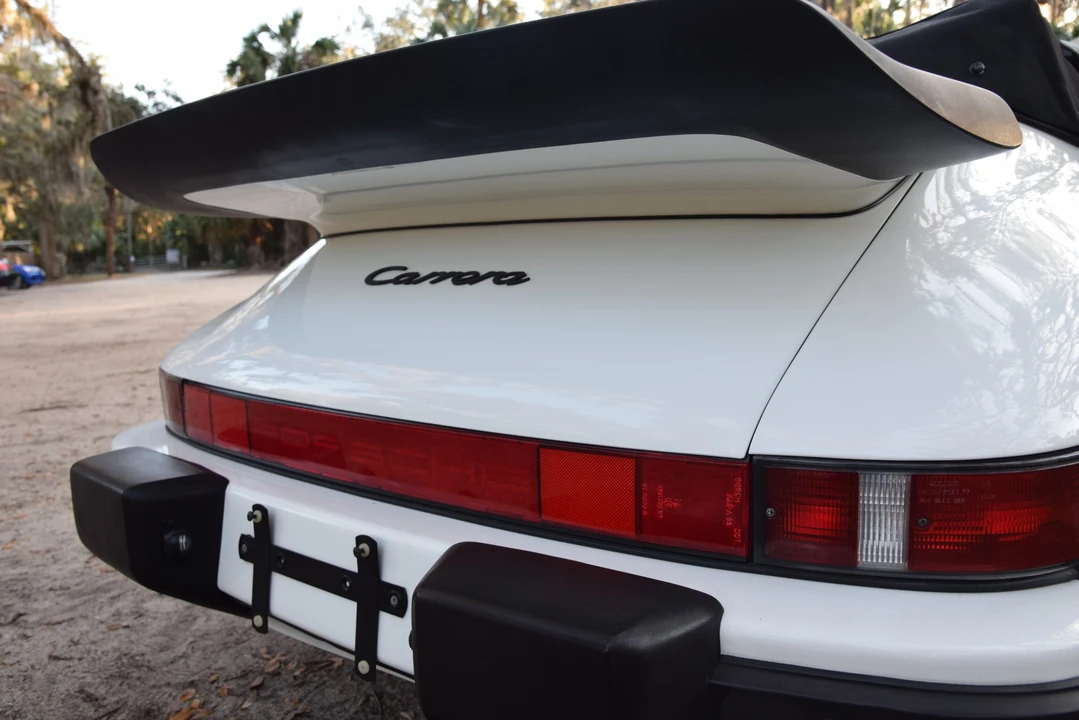 1987 Porsche 911 Carrera 3.2 - Image 17 of 31