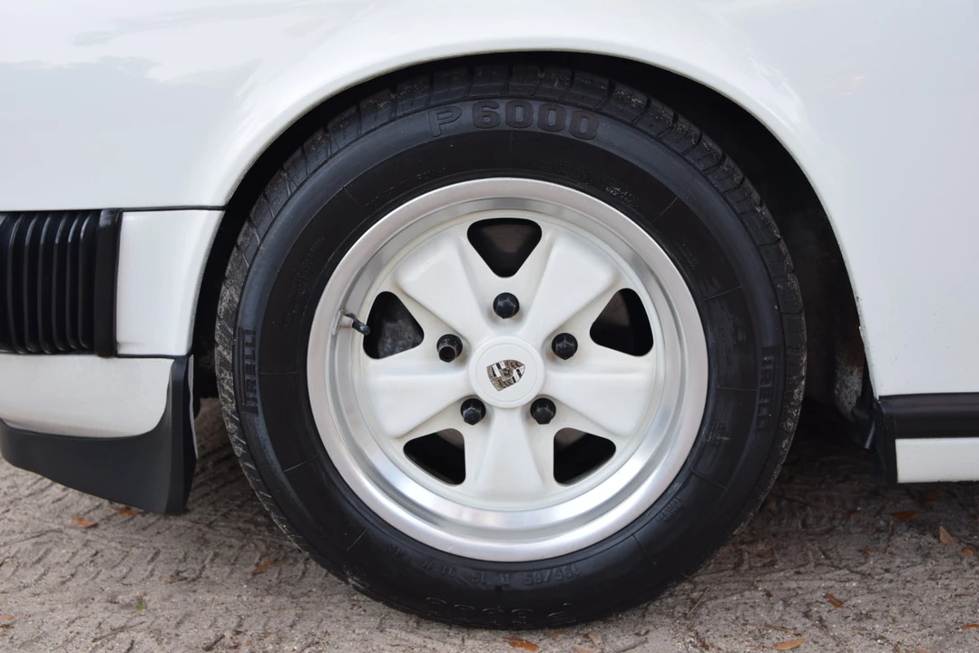 1987 Porsche 911 Carrera 3.2 - Image 22 of 31
