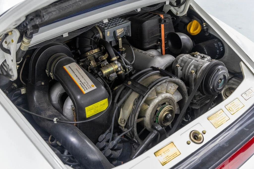 1987 Porsche 911 Carrera 3.2 - Image 13 of 31