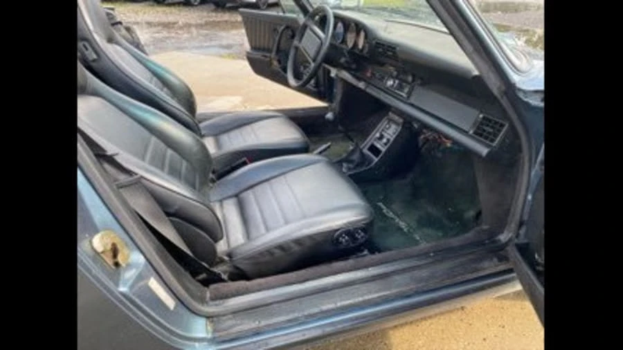 1987 Porsche 911 Carrera 3.2 - Image 9 of 25