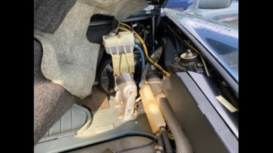 1987 Porsche 911 Carrera 3.2 - Image 16 of 25
