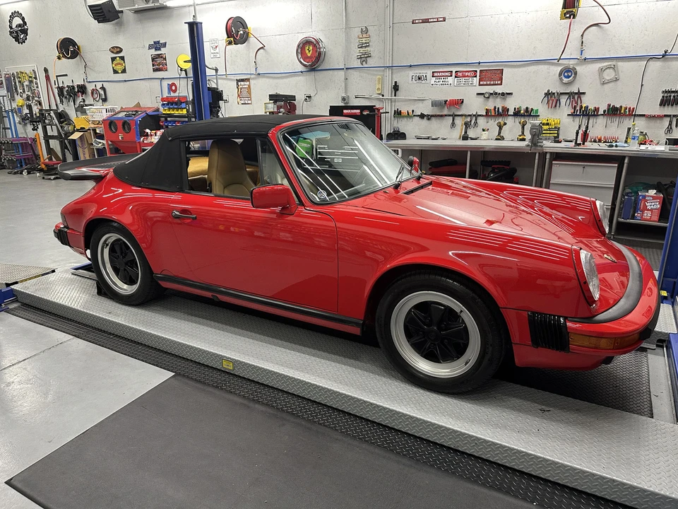 1987 Porsche 911 Carrera 3.2 - Image 14 of 31