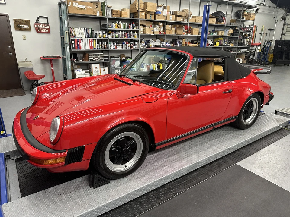 1987 Porsche 911 Carrera 3.2 - Image 15 of 31