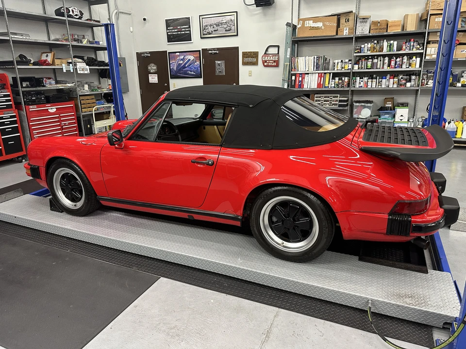 1987 Porsche 911 Carrera 3.2 - Image 16 of 31