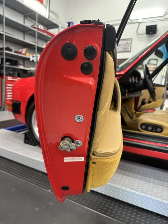 1987 Porsche 911 Carrera 3.2 - Image 24 of 31
