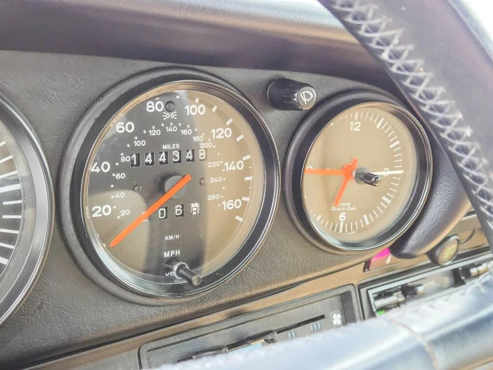 1987 Porsche 911 Carrera 3.2 - Image 23 of 31
