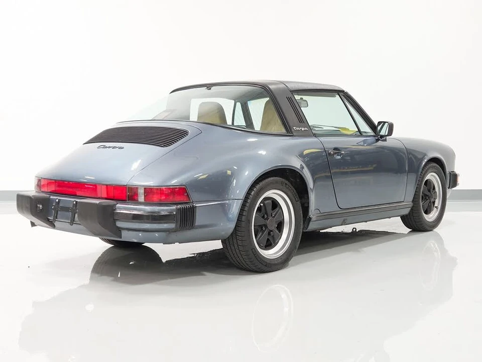 1987 Porsche 911 Carrera 3.2 - Image 6 of 31