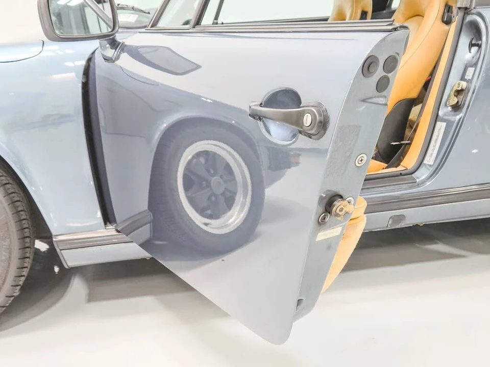 1987 Porsche 911 Carrera 3.2 - Image 17 of 31