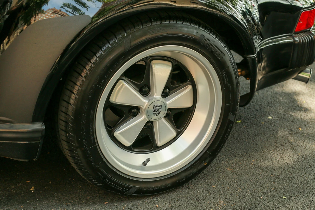 1987 Porsche 911 Carrera 3.2 - Image 15 of 31