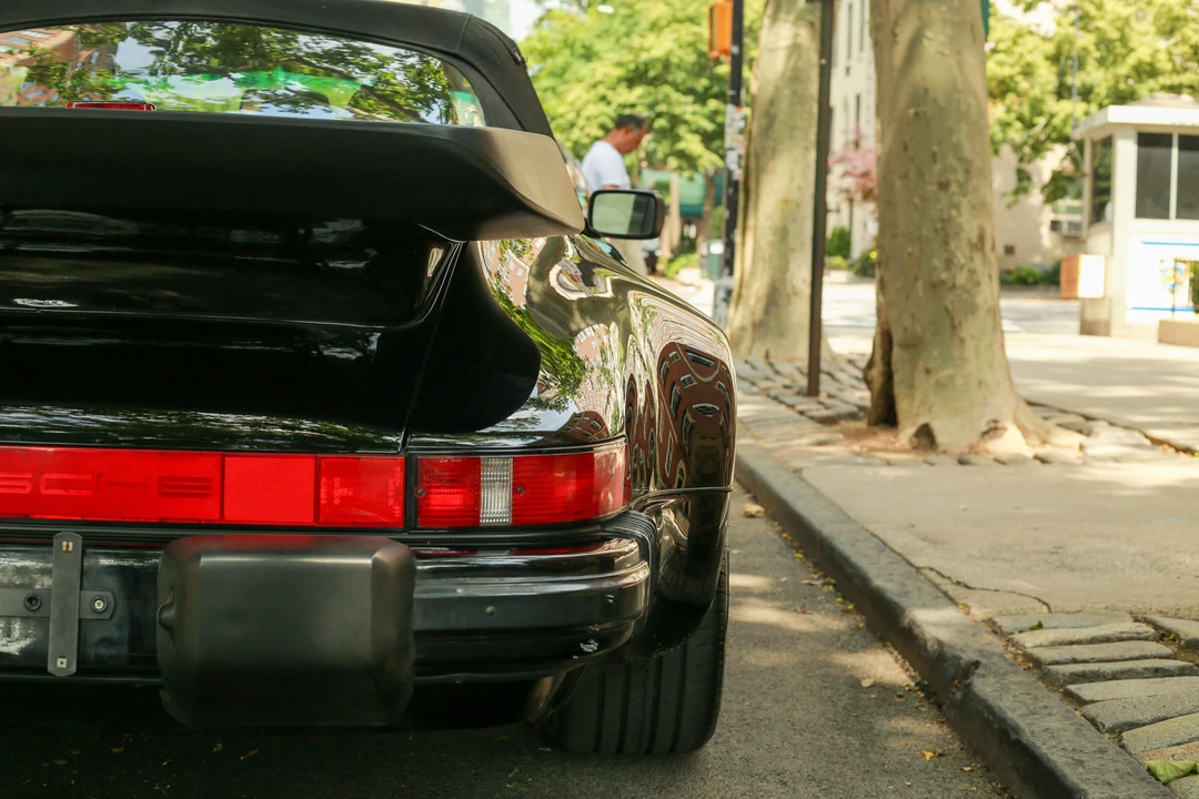 1987 Porsche 911 Carrera 3.2 - Image 31 of 31