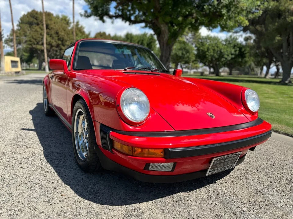 1987 Porsche 911 Carrera 3.2 - Image 11 of 31