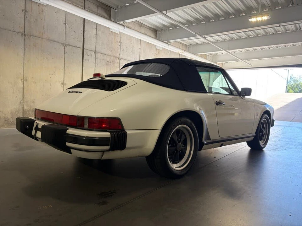 1987 Porsche 911 Carrera 3.2 - Image 10 of 31