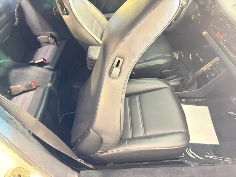 1987 Porsche 911 Carrera 3.2 - Image 28 of 31