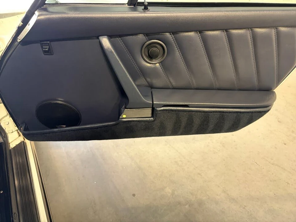 1987 Porsche 911 Carrera 3.2 - Image 24 of 31