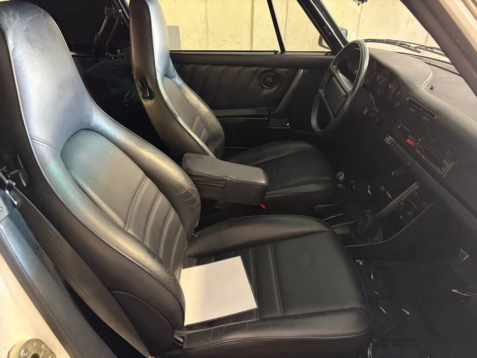 1987 Porsche 911 Carrera 3.2 - Image 22 of 31