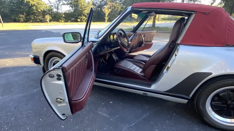 1987 Porsche 911 Carrera 3.2 - Image 21 of 30
