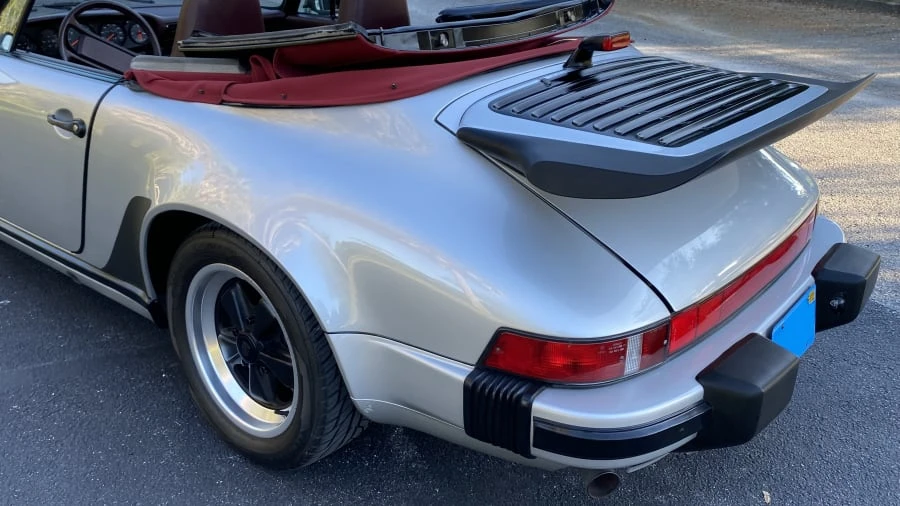 1987 Porsche 911 Carrera 3.2 - Image 24 of 30
