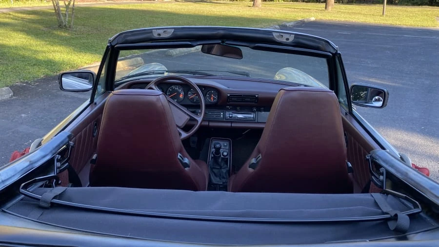 1987 Porsche 911 Carrera 3.2 - Image 26 of 30