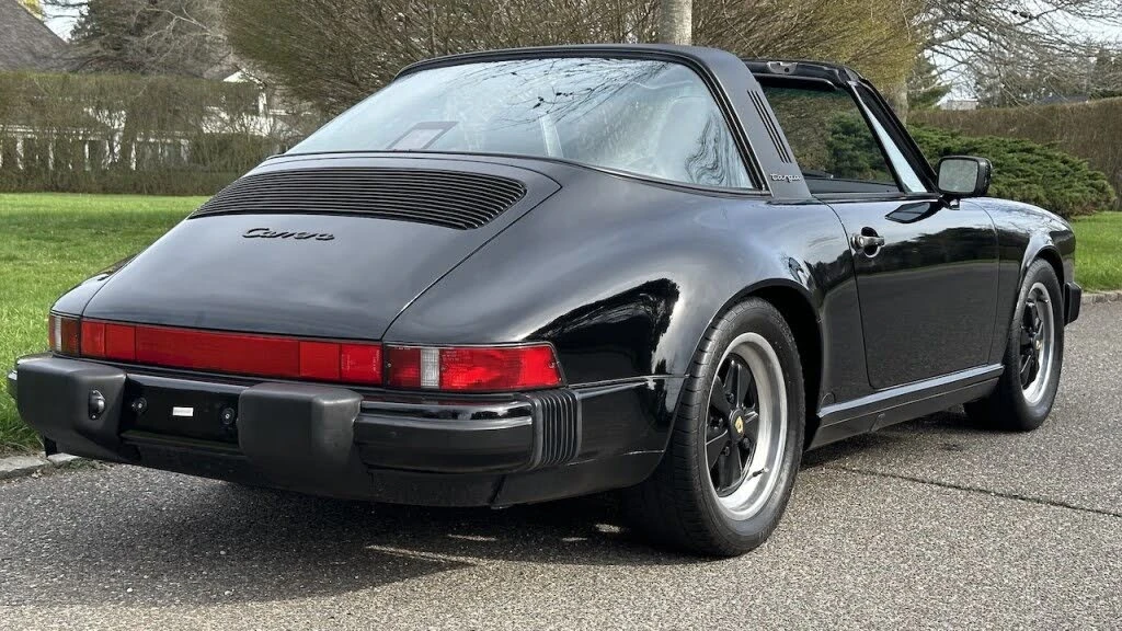 1987 Porsche 911 Carrera 3.2 - Image 18 of 31
