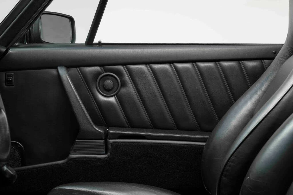 1987 Porsche 911 Carrera 3.2 - Image 19 of 31