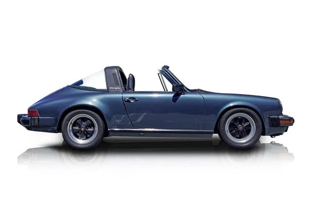 1987 Porsche 911 Carrera 3.2 - Image 2 of 31