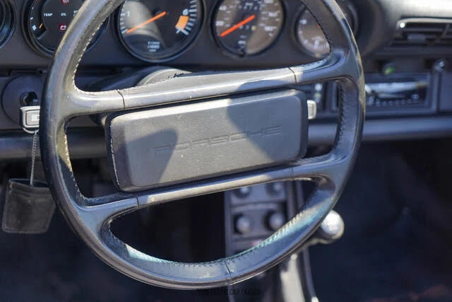 1987 Porsche 911 Carrera 3.2 - Image 27 of 31