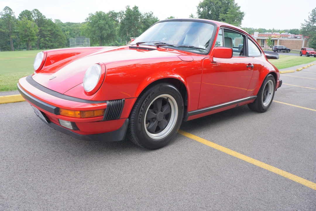 1987 Porsche 911 Carrera 3.2 - Image 9 of 31