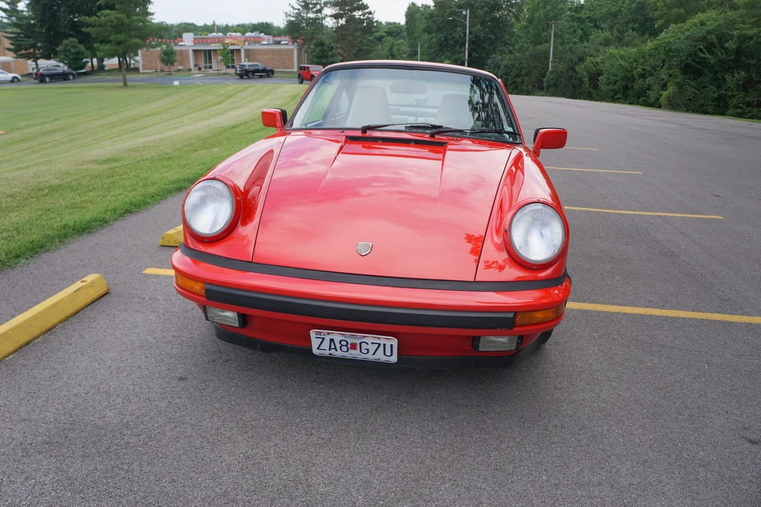 1987 Porsche 911 Carrera 3.2 - Image 11 of 31