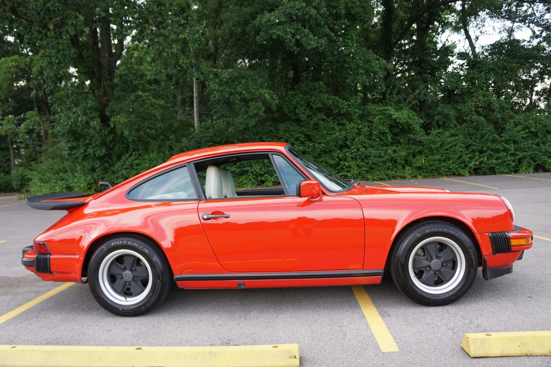 1987 Porsche 911 Carrera 3.2 - Image 4 of 31