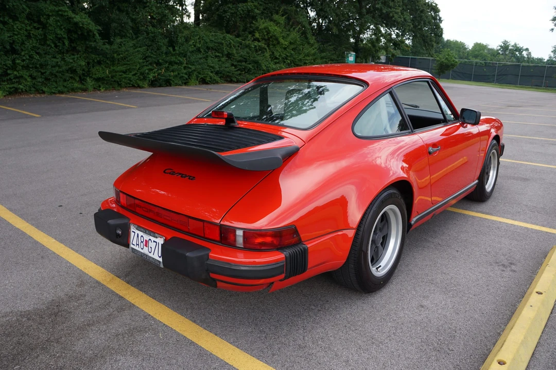 1987 Porsche 911 Carrera 3.2 - Image 5 of 31