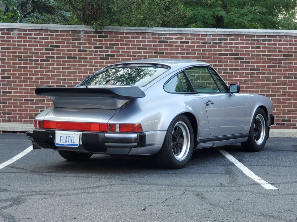 1987 Porsche 911 Carrera 3.2 - Image 10 of 31