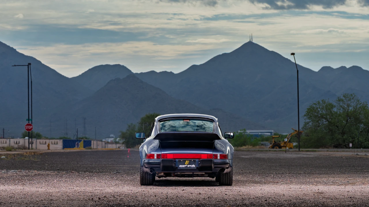 1987 Porsche 911 Carrera 3.2 - Image 18 of 31