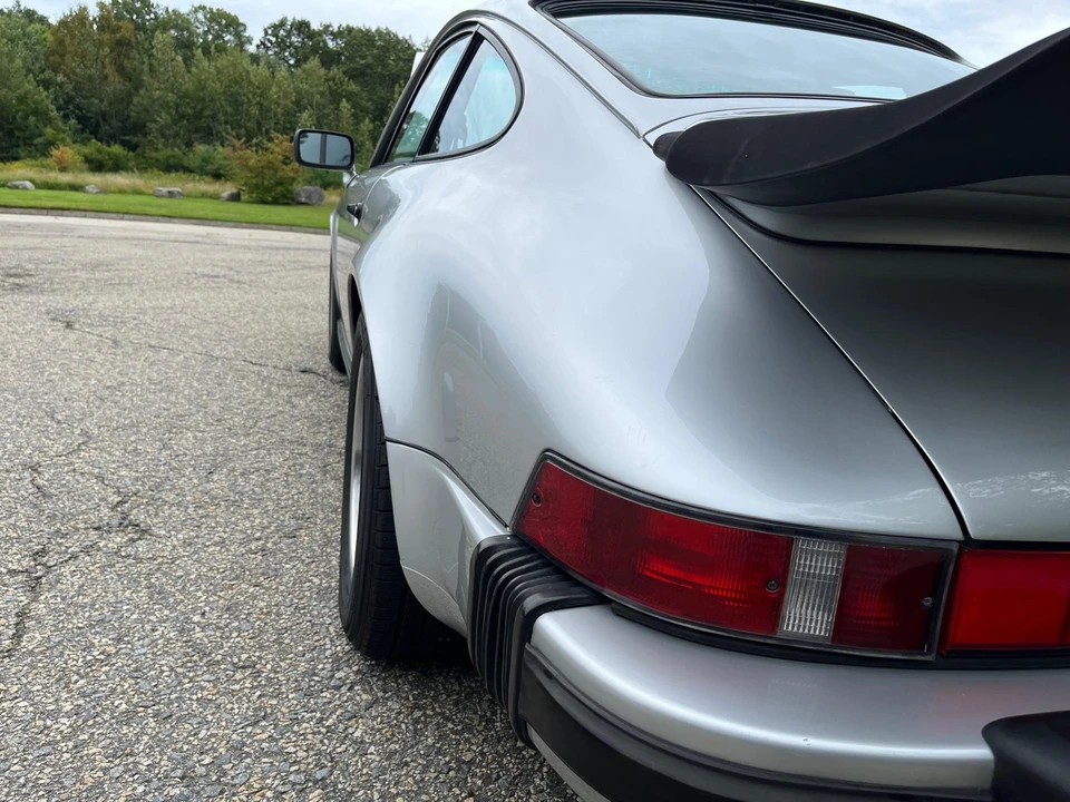 1987 Porsche 911 Carrera 3.2 - Image 20 of 31