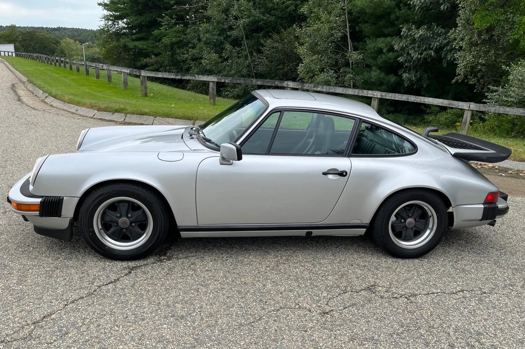 1987 Porsche 911 Carrera 3.2 - Image 7 of 31