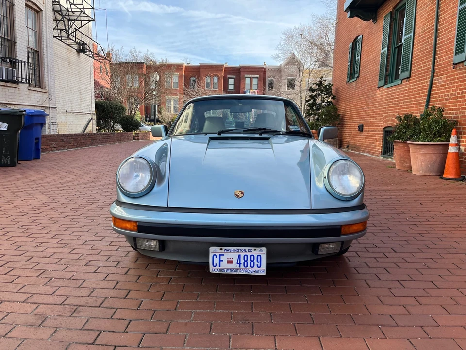 1987 Porsche 911 Carrera 3.2 - Image 10 of 31