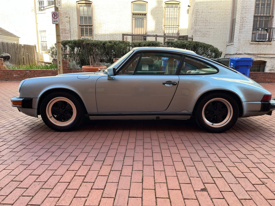 1987 Porsche 911 Carrera 3.2 - Image 3 of 31