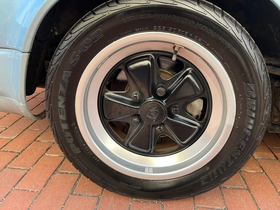 1987 Porsche 911 Carrera 3.2 - Image 29 of 31