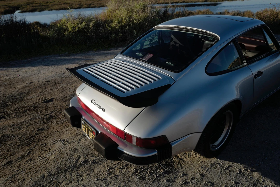 1987 Porsche 911 Carrera 3.2 - Image 18 of 31