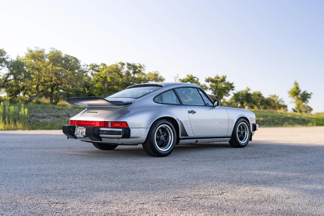 1987 Porsche 911 Carrera 3.2 - Image 11 of 31