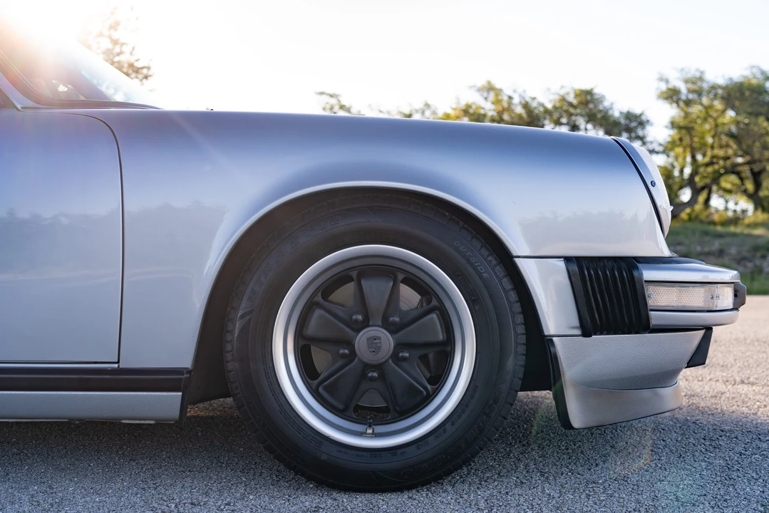 1987 Porsche 911 Carrera 3.2 - Image 20 of 31