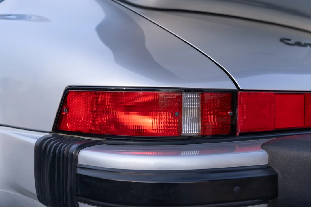 1987 Porsche 911 Carrera 3.2 - Image 28 of 31