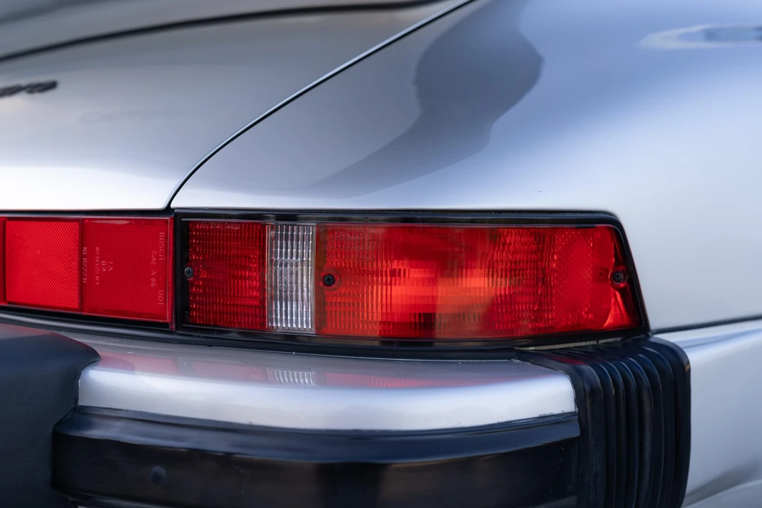 1987 Porsche 911 Carrera 3.2 - Image 29 of 31