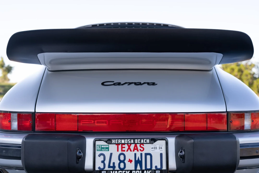 1987 Porsche 911 Carrera 3.2 - Image 27 of 31