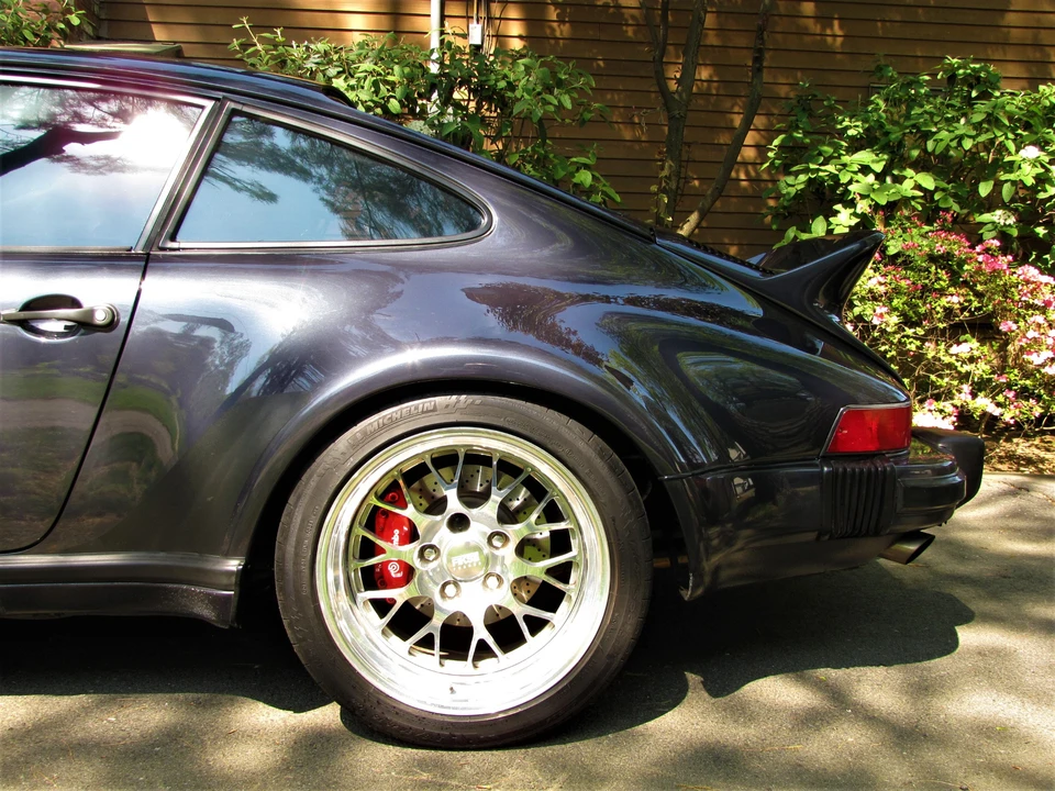 1987 Porsche 911 Carrera 3.2 - Image 26 of 31