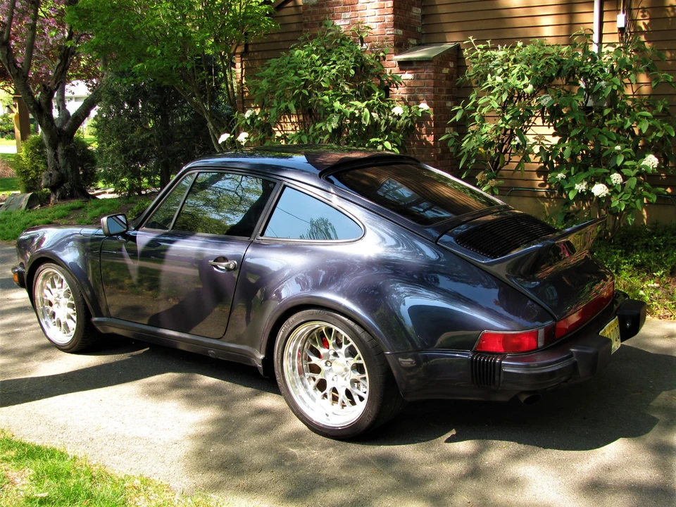 1987 Porsche 911 Carrera 3.2 - Image 7 of 31