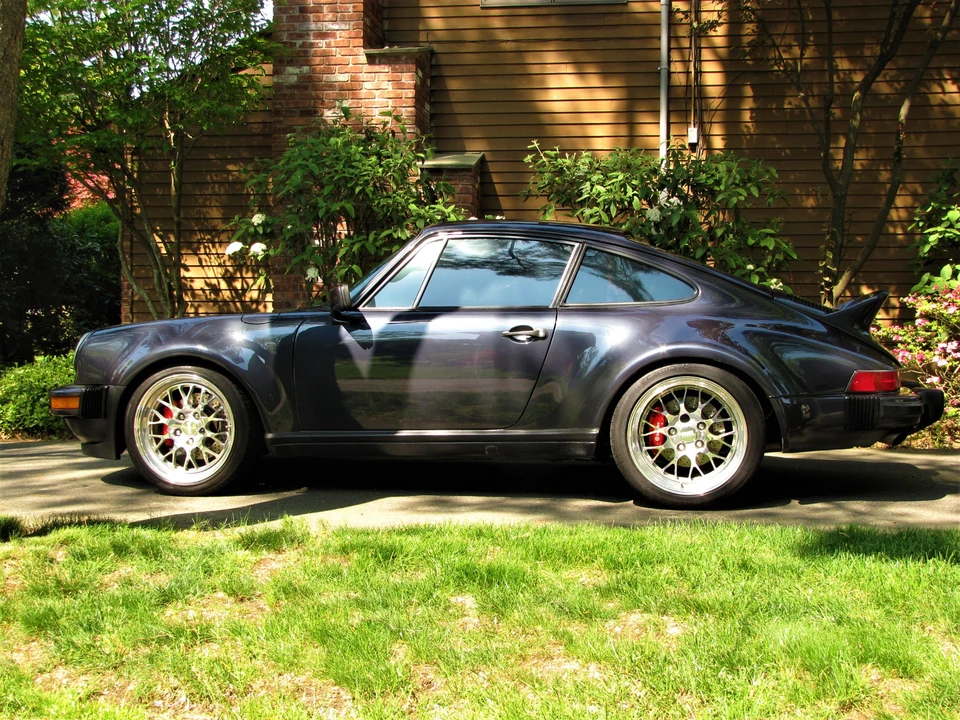 1987 Porsche 911 Carrera 3.2 - Image 6 of 31