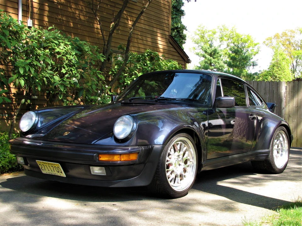 1987 Porsche 911 Carrera 3.2 - Image 5 of 31