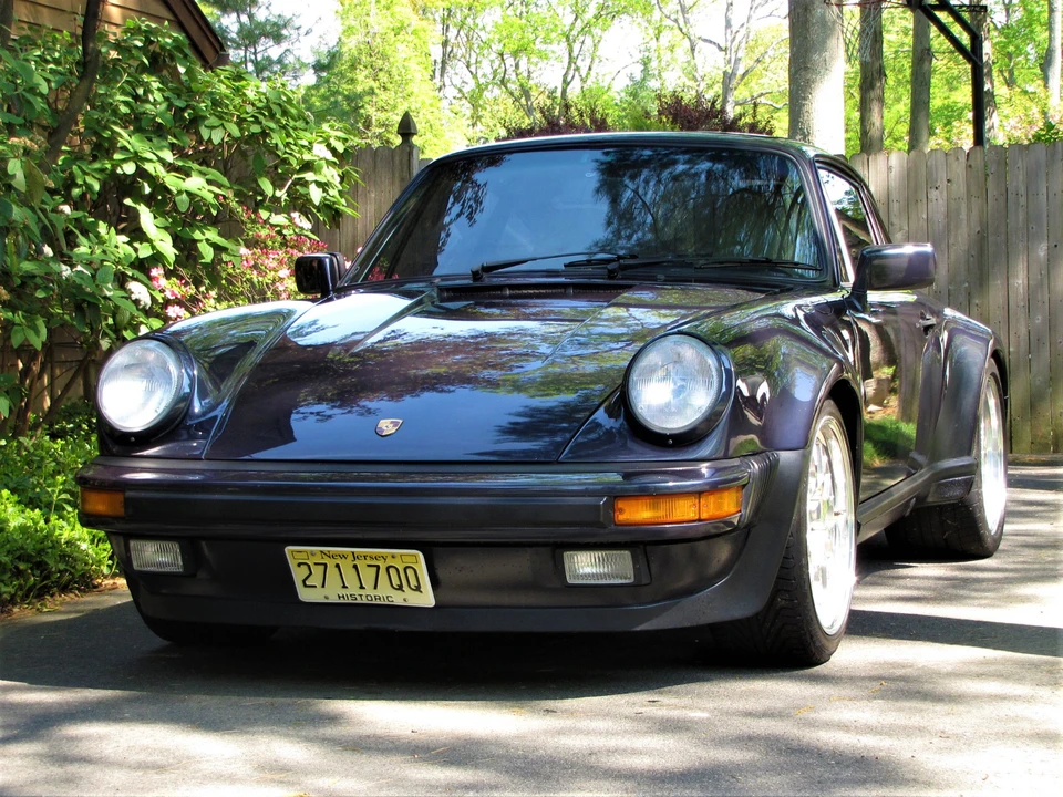 1987 Porsche 911 Carrera 3.2 - Image 2 of 31