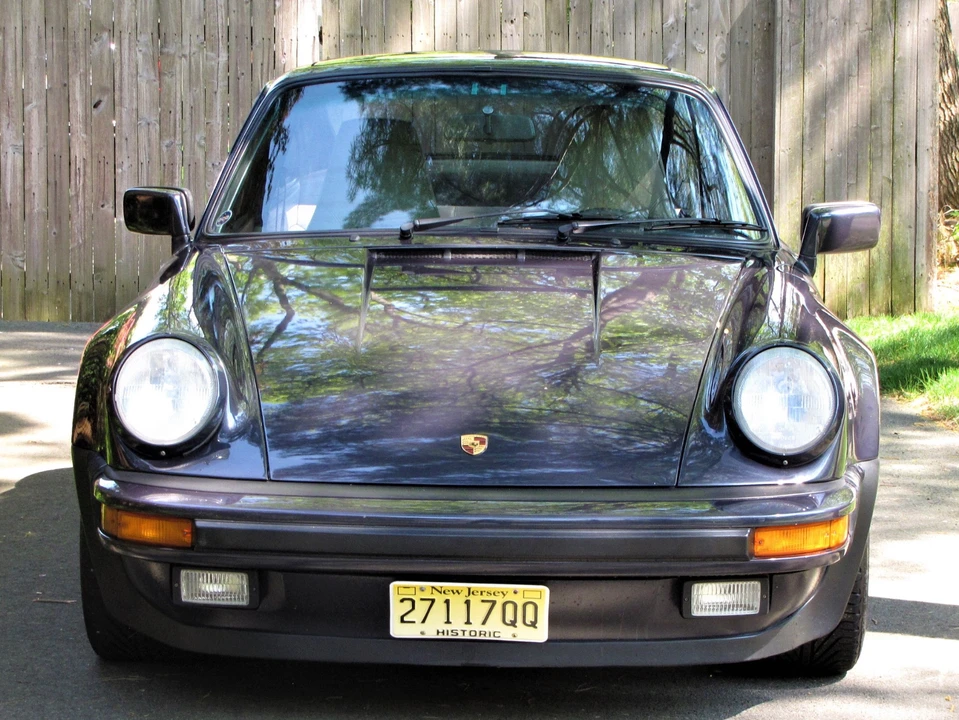 1987 Porsche 911 Carrera 3.2 - Image 13 of 31