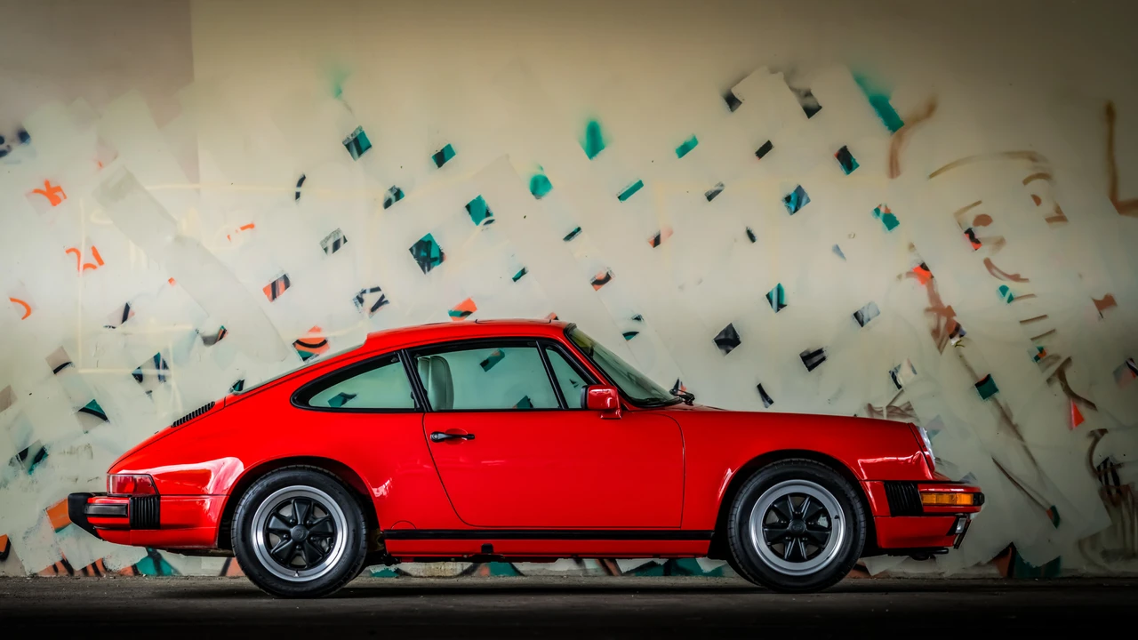 1987 Porsche 911 Carrera 3.2 - Image 7 of 31